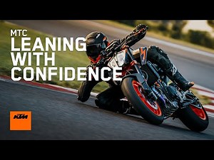 Motorcycle Traction Control: Leaning with confidence | KTM