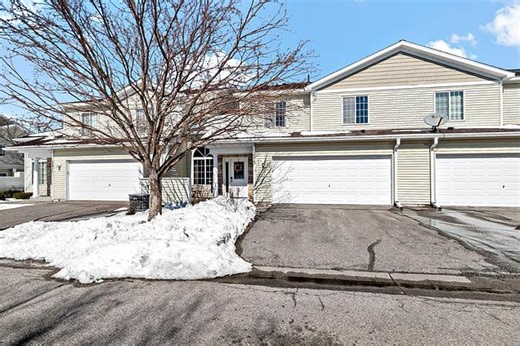2213 Holly Curve, Hudson, WI 54016 | Estately 🧡 | MLS# 7023949