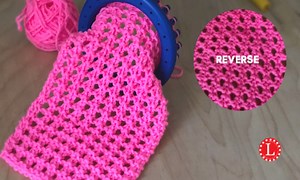 Open Honeycomb Stitch on a Knitting Loom - LoomaHat.com