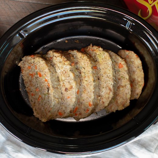 222K views · 46 reactions | Slow Cooker Stove-Top Stuffing Turkey Meatloaf. Like a Thanksgiving dinner in a meatloaf! See the full recipe here: https://www.themagicalslowcooker.com/slow-cooker-stove-top-stuffing-turkey-meatloaf/ Pin for later: https://www.pinterest.com/pin/322992604520773638/ Follow me on YouTube: https://www.youtube.com/c/TheMagicalSlowCooker?sub_confirmation=1 | The Magical Slow Cooker | Facebook