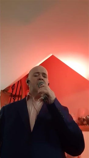 streets of London. Ralph Mctell l/cover sean