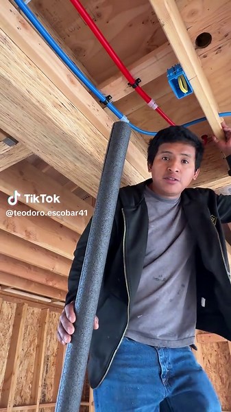Plomeria PEX: Hot Water Insulation Techniques