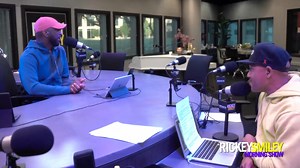 72K views · 2K reactions | I found out my own family members were talking trash about me during a past Thanksgiving meal at my house. Full show: https://bit.ly/3oR0o5g | Rickey Smiley | Facebook