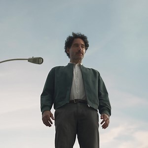 Our experts help you deliver with custom solutions that integrate complex processes into a simple, seamless experience. | Enterprise Mobility