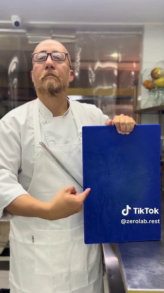 The Importance of Color-Coded Cutting Boards in Professional Kitchens