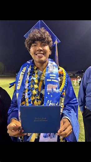 My brother is a HS Graduate 🥲