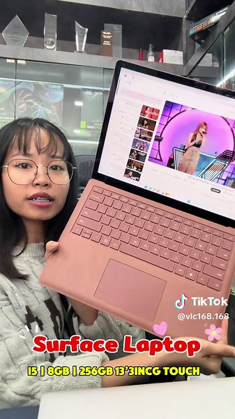 Surface Laptop 2 តម្លៃ299$ CPU i5 | Ram 8GB | M.2 256GB | 13’3 inch ************************** 𝗧𝗲𝗹𝗲𝗴𝗿𝗮𝗺 : t.me/vlccomputer 𝗖𝗵𝗮𝗻𝗻𝗲𝗹 : t.me/vlccomputerstore