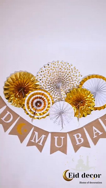 ✨ Elevate your Eid decor with our stunning pieces! ✨ 🛍 Set of 8 Gold & White Hanging Concertina Fan Decorations – ₦11,497 🛍 Eid Mubarak ‘Letters’ Natural Hessian Pennant Banner – ₦14,832 OR grab them both for ₦26,329 and complete your festive setup in style! 🎉🌙 Shop now & bring the spirit of Eid into your home! 🏡💛 #EidDecor #RamadanVibes #FestiveHomes #EidMubarak