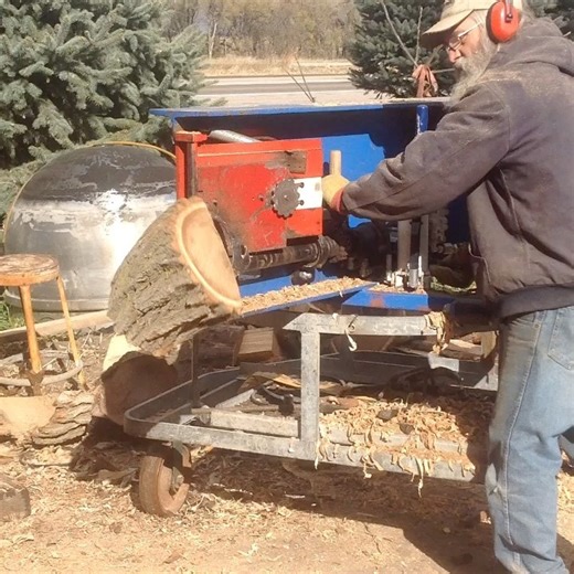 Glenn Lucas | Homemade Bowl coring lathe in Nebraska. Brilliant efficiency coring bowls and easy on the body. #bowlturning #woodturning... | Instagram