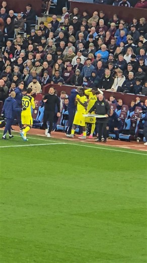 DOUBLE SUB FOR SPURS: Bentancur Off