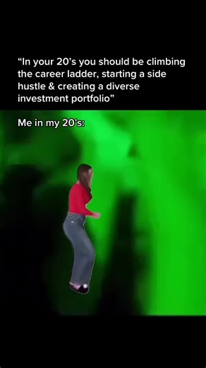 Locking in early is capitalist propaganda #rave #house #meme #techno #fyp