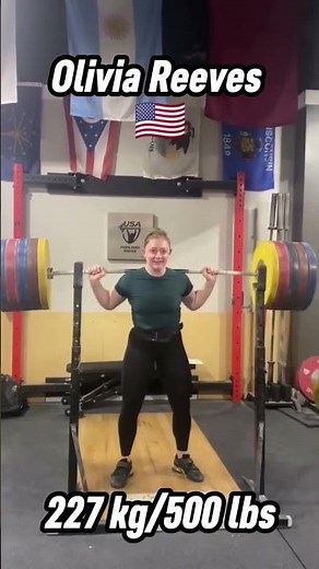 Olivia Reeves 🇺🇸 With a massive 500 lbs squat!!! #weightlifting #fitness #motivation