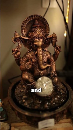 How to Make a Travel Brochure for the Taj Mahal (Fun with Canva!)