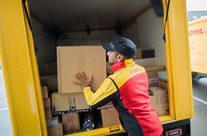 Deutsche Post DHL: Paketpreise für Privatkunden werden ab Januar erhöht