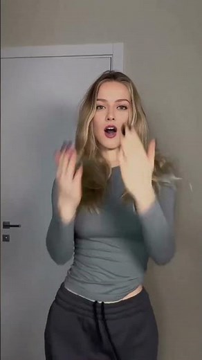 Blonde girl dancing #blondegirls #blonde #blondes