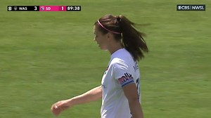 Not done yet... Alex Morgan pulls one back for the Wave! | National Women's Soccer League