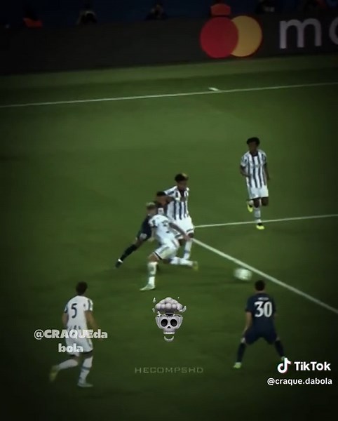 Neymar's Rare Skills: A Masterclass in Football