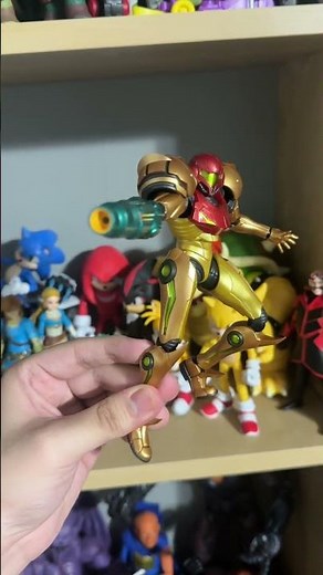 Opening and looking at the Figma Metroid Prime 3 Samus Aran action figure #metroid #figma
