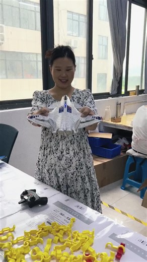 J20 Remote Control Glider Jet Fighter - High-Speed RC Airplane