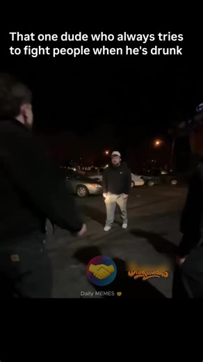 FOLLOW🤝@muss_streams🤝#viral #humor #memes #fyp #meme