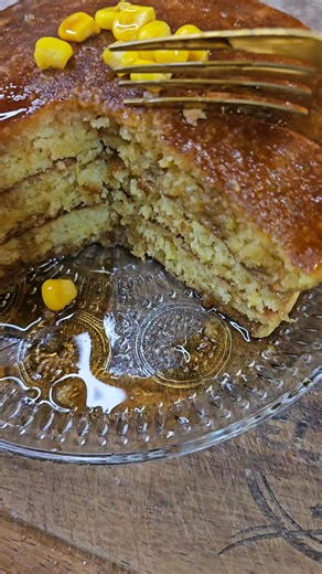 Los mejores Hot cakes de elote que he comido. Una receta super sencilla pero deliciosa!!! Su textura permite sentir el elote en cada bocado 😋 . . #reelsviralシ #viralreelsシ #elotes #hotcakes #Recetas #parati | En la cocina con Eldita