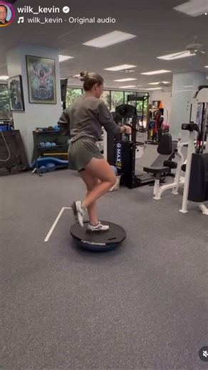 Kevin Wilk, DPT, FAPTA on Instagram: "Wednesday’s Exercise: 👉 Single leg deadlift (RDL) into a knee thrust on a Bosu ball with rowing using the @ancoretraining 👉 Awesome hip & core exercise 👉 This exercise targets the gluteus medius & also recruits quads, glutes max & core… 👉 Dynamic stabilization exercise & proprioception… 🙌 @the_cavalorette is making it look easy but it’s challenging! 🙌 Great job @the_cavalorette ! #hip #glutmed #proprioception #stabilization #novacarerehabilitation #sel