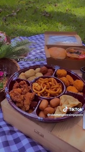 Nothing is better than a picnic with your loved ones ❤️ Our 8 Treasure Platter & Deluxe Platter are still available at all Old Chang Kee outlets & on delivery platforms. Order now for your gathering with your family or friends or send it as a gift to your neighbor ❤️ | Old Chang Kee Singapore