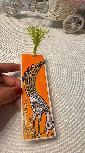 DIY Book markers 🔖 #bookmark #bookmarkers #booksbooksbooks #booklover #art #diy #dıy #painting #kunst #artgallery #viral #homedecor #handmade #acrylic | Suparna's Artwork