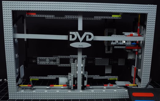 Building The DVD Logo Screensaver With LEGO