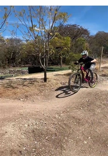 Mastering the Pump Track: Tips and Tricks for Riders