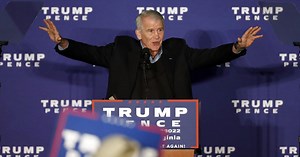 Trump talks to NRA about preventing school shootings