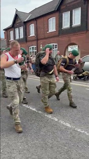 Royal Marines Run Grimsby 10K in Full Military Gear Incredible Endurance!