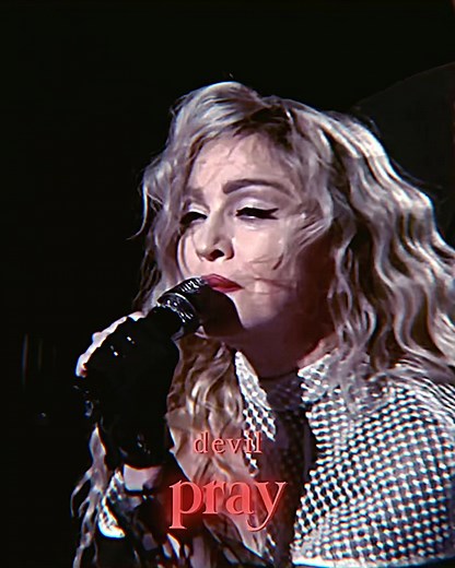 Madonna - Devil pray (Rebel Heart tour, Paris, Dec 10, 2015)🎚 #madonna#rebelheart#materialgirl#queenofpop#icon#popculture#мадонна