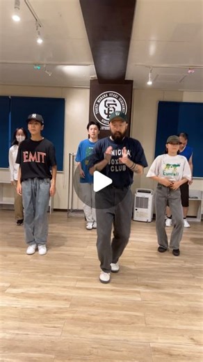 BOXER | focus on hip ryhthm first, then focus on steps. Subtle rhythmic shifting is the key to groove #dancer #boxerdancedancedance #housemusic | Instagram