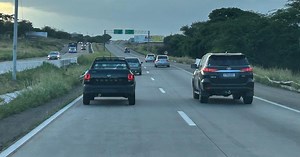 Quais as regras para andar com o carro sem placa? | CNN Brasil