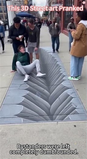 This 3D street art pranked EVERYONE#streetart #opticalillusion #artprank #public #mindblown#funny