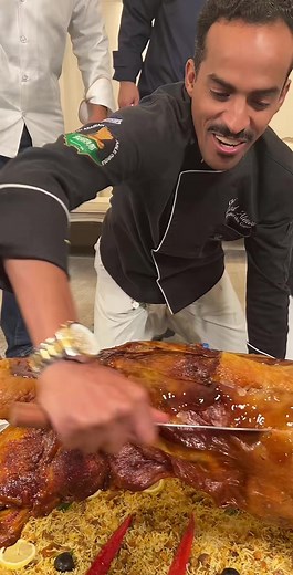 How to Prepare a Whole Roasted Pig for Delicious Feasts