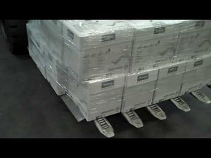 ROLLERFORKS® - Slip-Sheet Attachment handling corrugared boxes