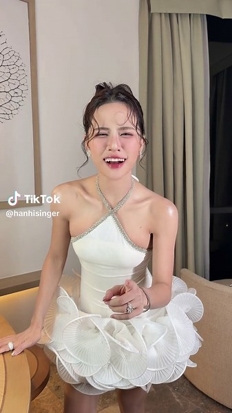 Không đi cùn nhao vào nhửn ngày mưa, thì .... thôi ! #minhnenlatriky #HaNhi #MNLTK #foryou