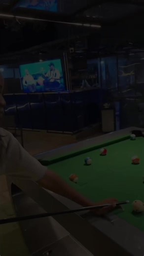Girlie Girl Enjoys Snooker and Gaming Fun
