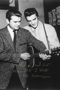 Giveaway alert! 🚨 On July 18, 1953, 18 year old Elvis Presley walked into Sun Studio for the first time to record a demo. After paying $3.98, Elvis walked out with a two side demo. Now it’s your turn to record your own version of “My Happiness” or “That’s When Your Heartaches Begin.” 🎙 Record a video covering one of the two songs and upload to TikTok with the hashtag #ElvisDemoChallenge. The winner will receive a re-pressed copy of Elvis’ demo and a copy of the book “Sun Records: The Birth of 