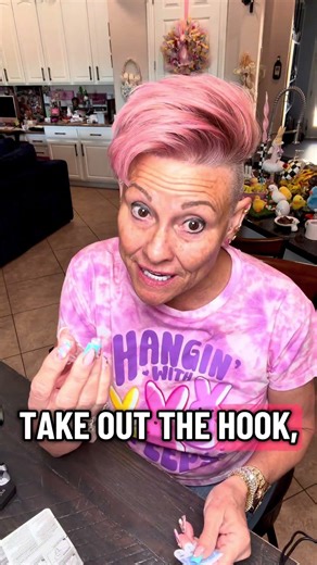 Spring Decor #fun #tips #decorate #spring #easter@command