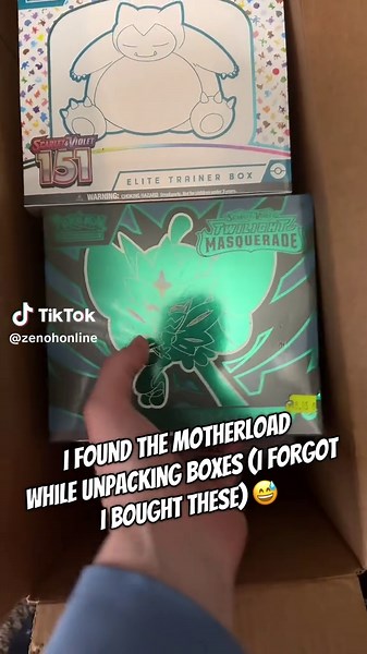 ETB Opening 👀 #pokemon #cards #pokemoncards #pokemoncommunity #pokemontiktok