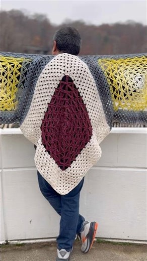crochet flower of life squares shawl #crochet #crochetpatterns #diycrochet