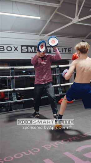 Box Smart Elite Boxing Club on Instagram: "Mitchell putting in the work ahead of a big year 🤩 Smoke Season 😮‍💨 #boxing #boxsmartelite #boxer #englandboxing #boxingtraining"