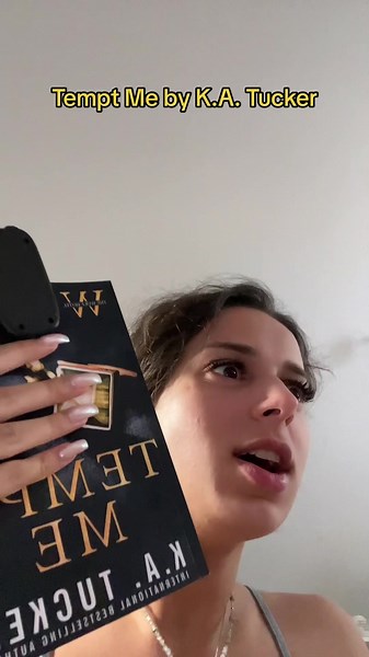 Enttäuschende Cliffhanger in Tempt Me von K.A. Tucker