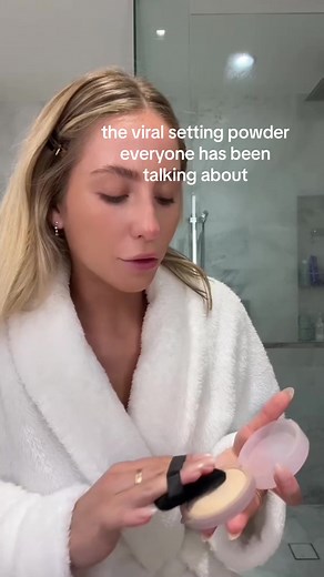 Cloud Set: The Ultimate Pressed Powder You Need