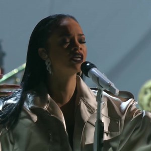 8.5K views · 1.5K reactions | Rihanna - Diamonds | Clickbait | Facebook