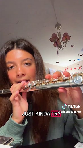 Lesson 4 : Playing A, G, & F “Hot Cross Buns”! ✨🤍 Let me know if you guys have any questions!! #flute #lessons #beginner #hotcrossbuns #music #band