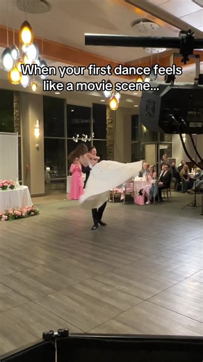 Memorable First Dance Moments at Weddings